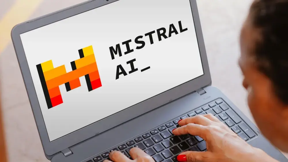 Tổng quan về Mistral AI: Startup AI của Pháp đang cạnh tranh với OpenAI